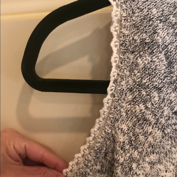 2 Abercrombie kids cold shoulder sweaters - Picture 6 of 7